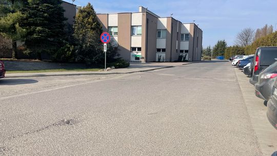 2 mln zł na przebudowę terenu przy hali sportowej w Płońsku