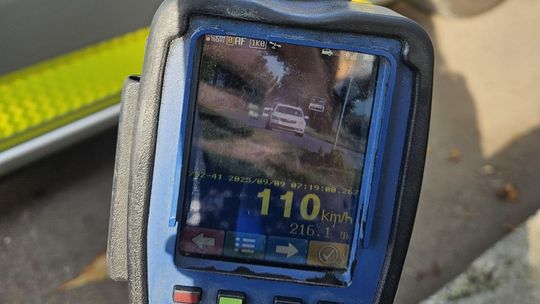 43-latka z powiatu płońskiego jechała 110 km/h w terenie zabudowanym