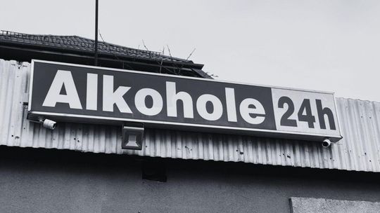 8 miesięcy nocnej prohibicji w Płońsku. Dyrektor szpitala komentuje