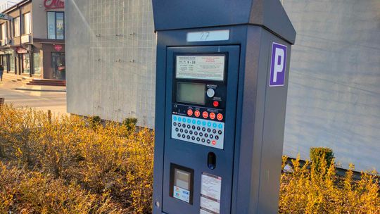 Aplikacja moBILET ma ułatwić opłaty za parkowanie w Płońsku