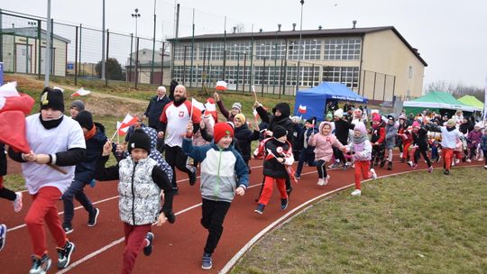 Biegowo-rowerowa tradycja niepodległościowa w Siedlinie