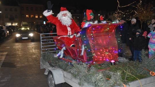 Choinka, mikołaj i setki uśmiechów. Magia świąt w płońskim rynku