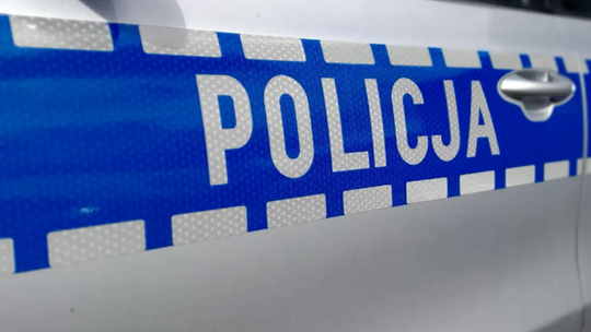 Dachowanie auta w Kołozębiu. Kierowca miał w organizmie ponad 1,4 promila