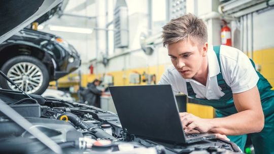 Dobór części po VIN – dlaczego to dziś standard, a nie opcja