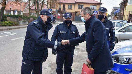 Dwa radiowozy trafiły do policjantów z powiatu płońskiego