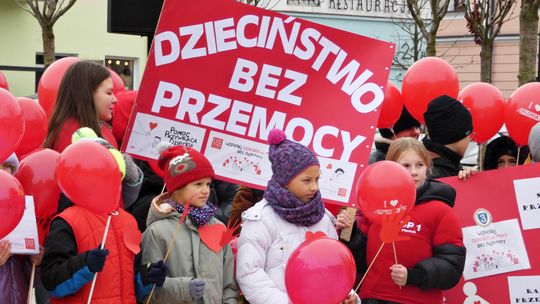 „Dzieciństwo bez przemocy” - podsumowanie kampanii w płońskim rynku