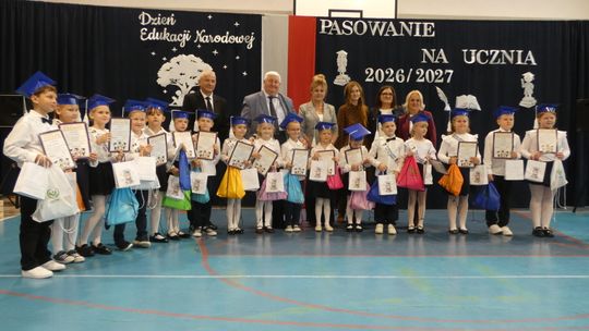 Dzień Edukacji Narodowej i ślubowanie pierwszoklasistów w Lisewie