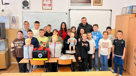 Fantomy szkoleniowe trafiły do czterech szkół w Gminie Załuski