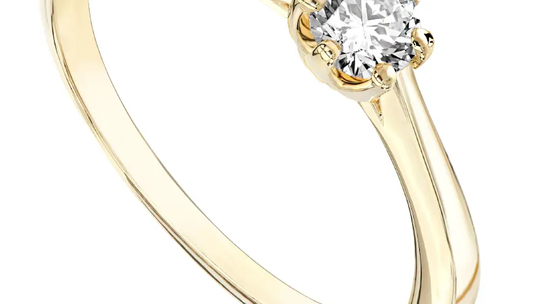 Gdzie kupić niedrogi pierścionek zaręczynowy?