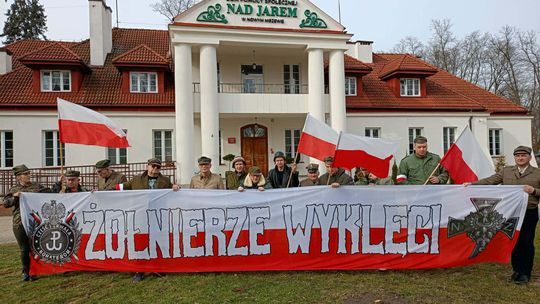 Inscenizacja dla bohaterów. Podopieczni DPS w Nowym Miszewie o Żołnierzach Wyklętych