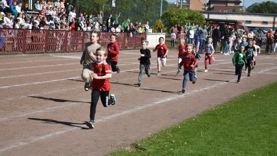 Królowa sportu wróciła na zaszczytne miejsce. Lekkoatletyczne zmagania w Płońsku