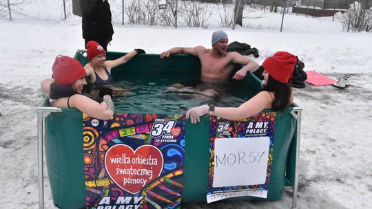 Licytacje, występy i morsy. WOŚP kolejny raz zagrała w Jońcu i znów pobiła rekord