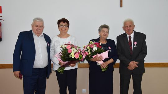 Miłość jedno ma imię