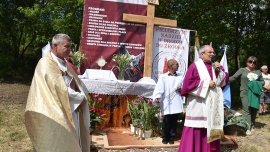 Modlitwa i królowa polskich rzek. Takiej procesji Bożego Ciała nie ma w całej Polsce