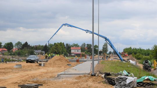 Most zalany betonem. Kolejny krok dużej inwestycji