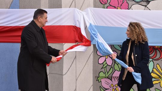 Mural oficjalnie odsłonięty