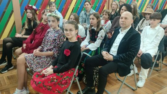 Na folkowo i ludowo w Naruszewie. Kolejna edycja konkursu za nami Na folkowo i ludowo w Naruszewie. Kolejna edycja konkursu za nami