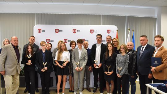 Nagrodzeni za wyniki w nauce i sporcie oraz za działalność na rzecz szkoły