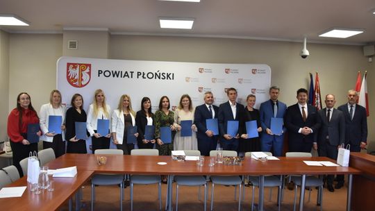 Nauczyciele odebrali akty mianowania