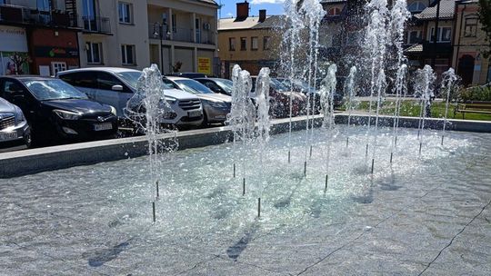 Nowa fontanna w centrum Raciąża już działa