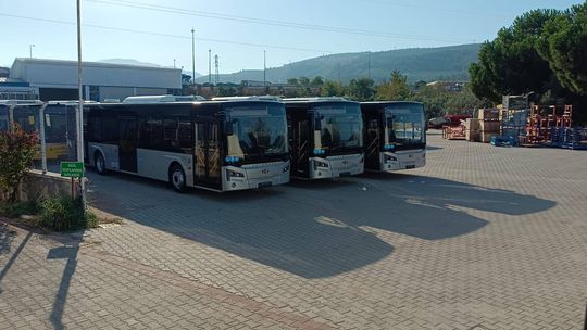 Nowe autobusy zakupione przez Gminę Staroźreby