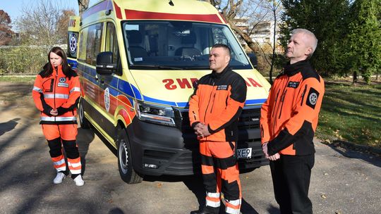 Nowy ambulans trafi do podstacji w Raciążu