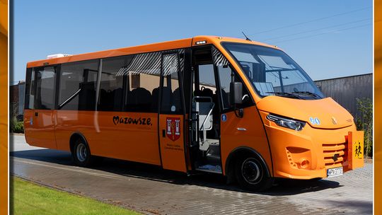 Nowy autobus dla uczniów z Grodźcu