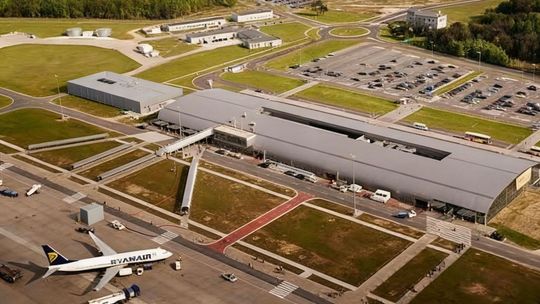 Nowy terminal powłokowy powstanie na lotnisku w Modlinie Nowy terminal powłokowy powstanie na lotnisku w Modlinie