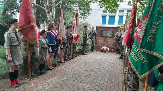 Obchody 79. rocznicy wybuchu Powstania Warszawskiego i godzina "W" w Ciechanowie