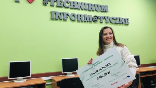 Opiekun stypendysty marszałka. Renata Honczar z nagrodą po raz trzeci Opiekun stypendysty marszałka. Renata Honczar z nagrodą po raz trzeci