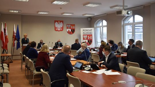 Osoba zakażona obecna na obradach sesji powiatowej. Kto trafi na kwarantannę? Osoba zakażona obecna na obradach sesji powiatowej. Kto trafi na kwarantannę?