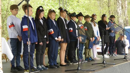 Pamiętali o zbrodni sprzed lat. W ościsłowskim lesie zginęli niepełnosprawni i chorzy psychicznie