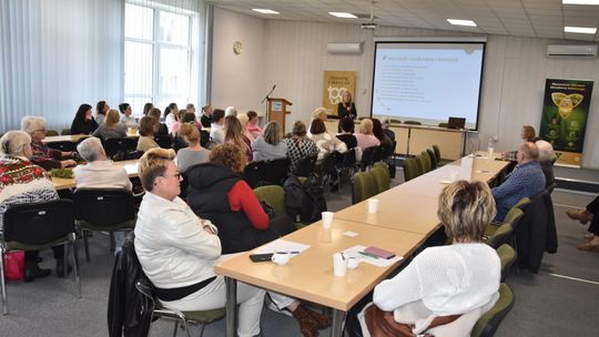 Panie zapełniły salę w budynku MODR podczas spotkania poświęconego przedsiębiorczym kobietom