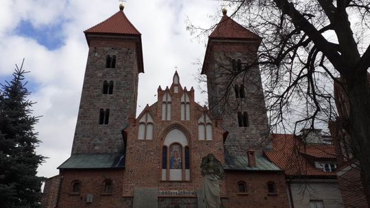 Parafianie mogą pozbyć się złomu i ufundować nowy kościelny dzwon