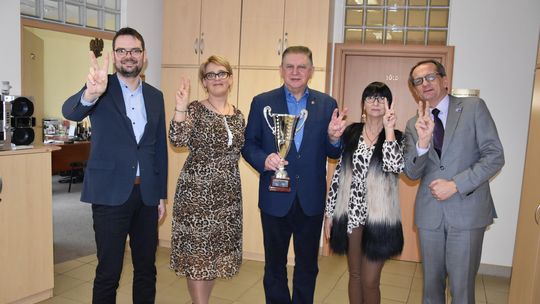 Płońsk od dekady nie schodzi z podium Płońsk od dekady nie schodzi z podium