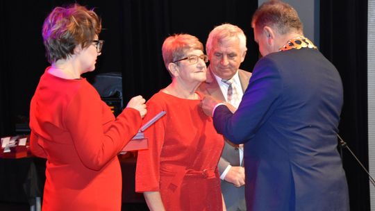 Półwieczna miłość. Płońskie pary świętowały Diamentowe i Złote Gody