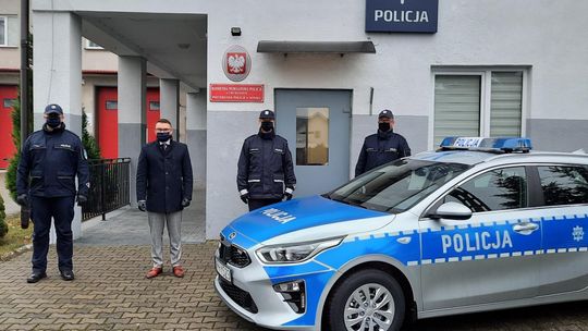 Posterunek Policji w Sońsku otrzymał nowy radiowóz 