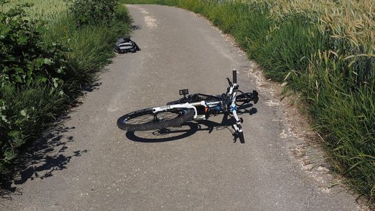 Potrącony rowerzysta trafił do szpitala