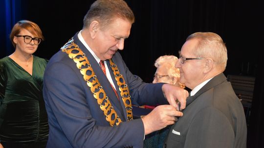 Razem przez 60 i 50 lat. Jubileusz płońskich par Razem przez 60 i 50 lat. Jubileusz płońskich par