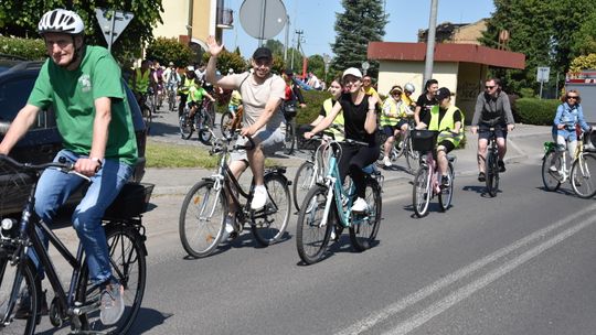 Rowerowa wycieczka po gminie Baboszewo. Ponad 100 cyklistów na trasie