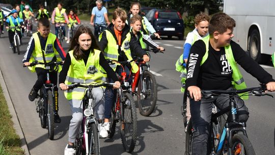 Rowerowa wycieczka z mistrzami kolarstwa po Płońsku