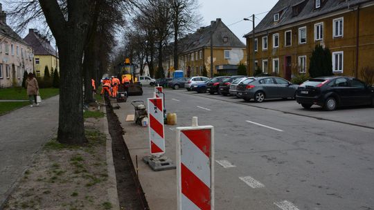 Rozpoczął się remont nawierzchni przy ulicy Armii Krajowej