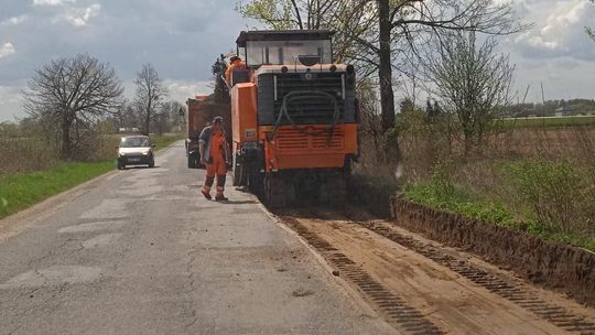 Ruszyły prace na drodze Chociszewo-Przybojewo Nowe w gminie Czerwińsk nad Wisłą