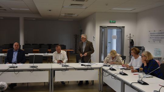 Senioralnia pod znakiem zapytania Senioralnia pod znakiem zapytania