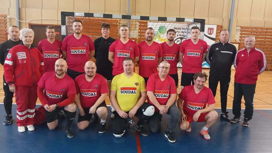 Smakosze nadal liderem Płońskiej Ligi Halowej