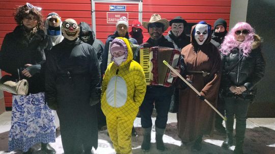 Tradycja bakusów wciąż żywa w Idzikowicach Tradycja bakusów wciąż żywa w Idzikowicach