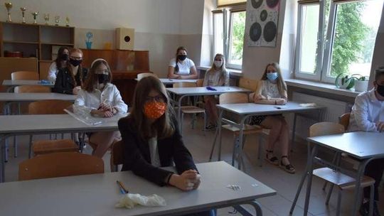 'Trójka' z najwyższym średnim wynikiem w Płońsku. Jak poszło ósmoklasistom?