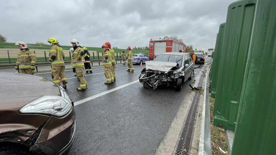 Trzy kolizje w krótkim odstępie czasu na trasie S7