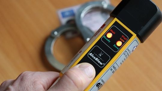 Ujęcie nietrzeźwego kierowcy w Płońsku. 66-latek uderzył w radiowóz