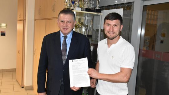 Umowa, która pozwoli zwiększyć ilość zieleni w Płońsku Umowa, która pozwoli zwiększyć ilość zieleni w Płońsku